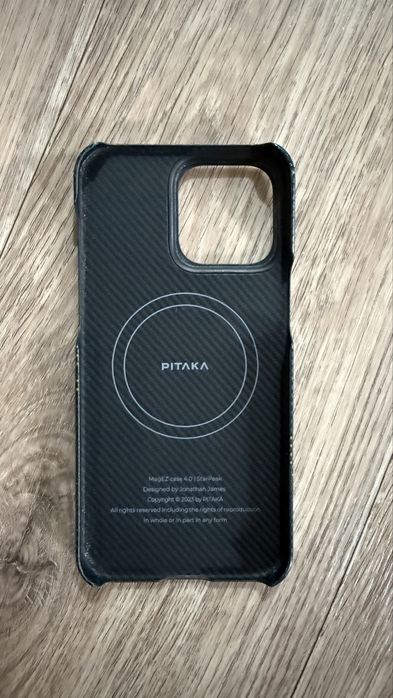 Продам чехлы Pitaka iPhone 14 15 pro max