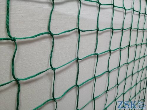 Сетка спортивная инвентарь (спорт зал, футбол поле и так далее)