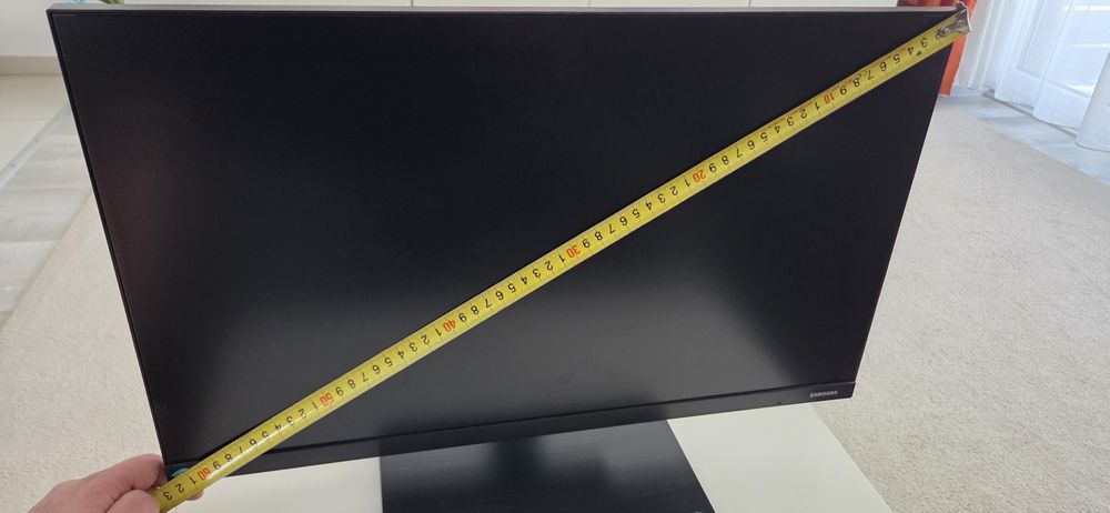 2 Monitoare Business Samsung 24" - IPS, Full HD, 75Hz, Stand Ergonomic