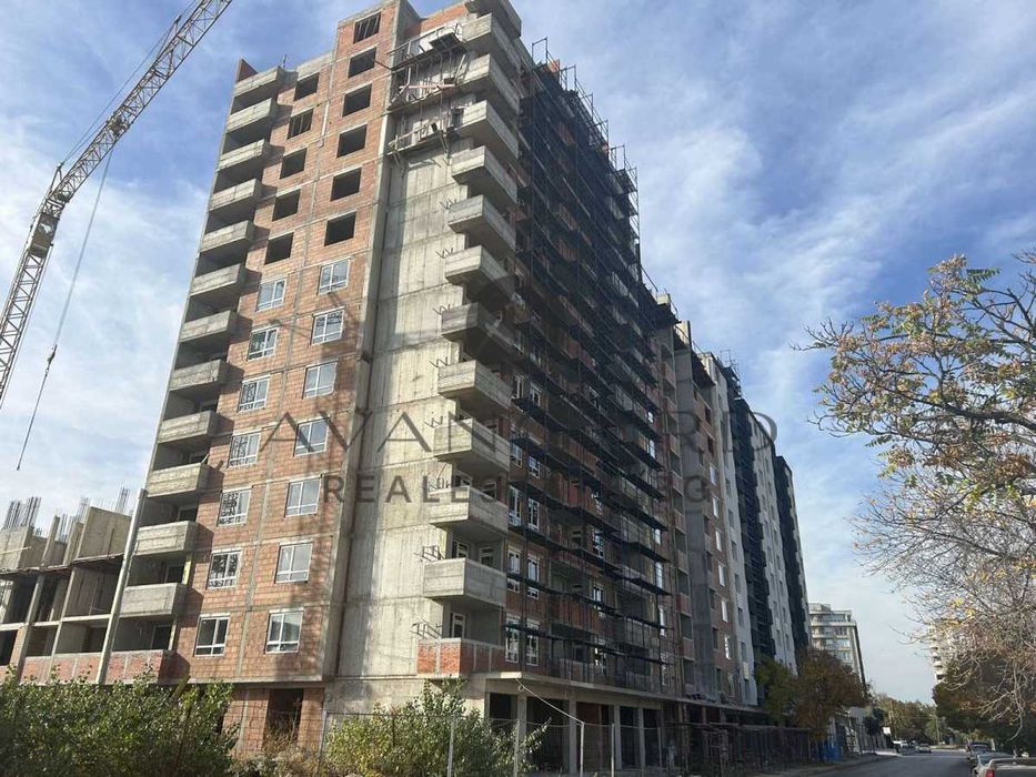 Продава се Тристаен апартамент в Пловдив, Тракия - 100 кв.м за 885 €/кв.м - Снимка #5