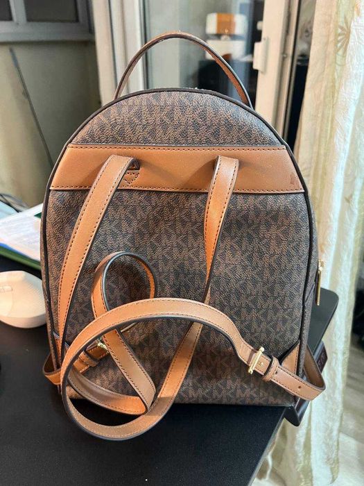 Женский рюкзак Michael Kors