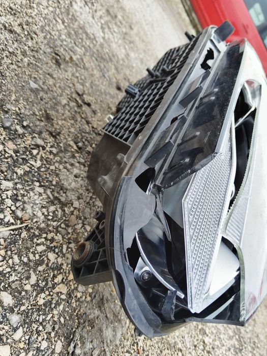 Десен Фар VW Tiguan 5N Facelift 2011-2016