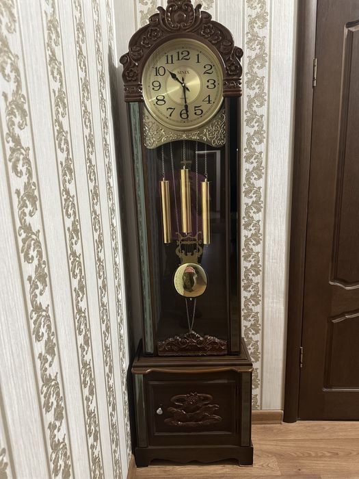 Часы напольные