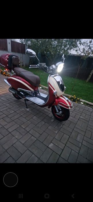 Scuter 125 cm import Germania