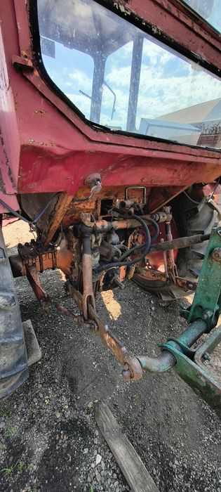 Tractor universal u650 + plug + disc