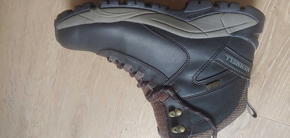 Ghete Merrell barbati marimea 43