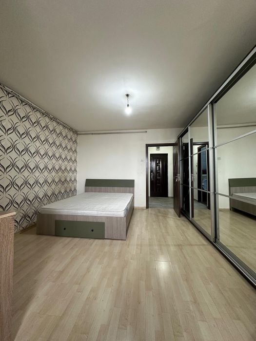Inchiriez garsoniera str.Aleea Constructorilor nr.2Pet Friendly