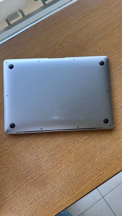 MacBook Air 2020 8/256 GB