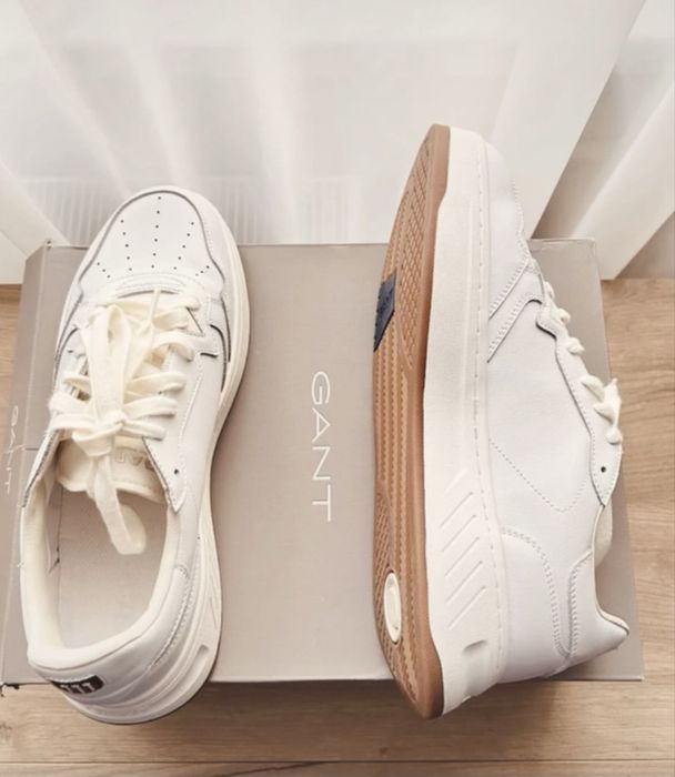 Adidasi Premium GANT nr 44 stare excelenta pret fix