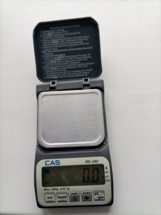 Продам карманные весы RE-260