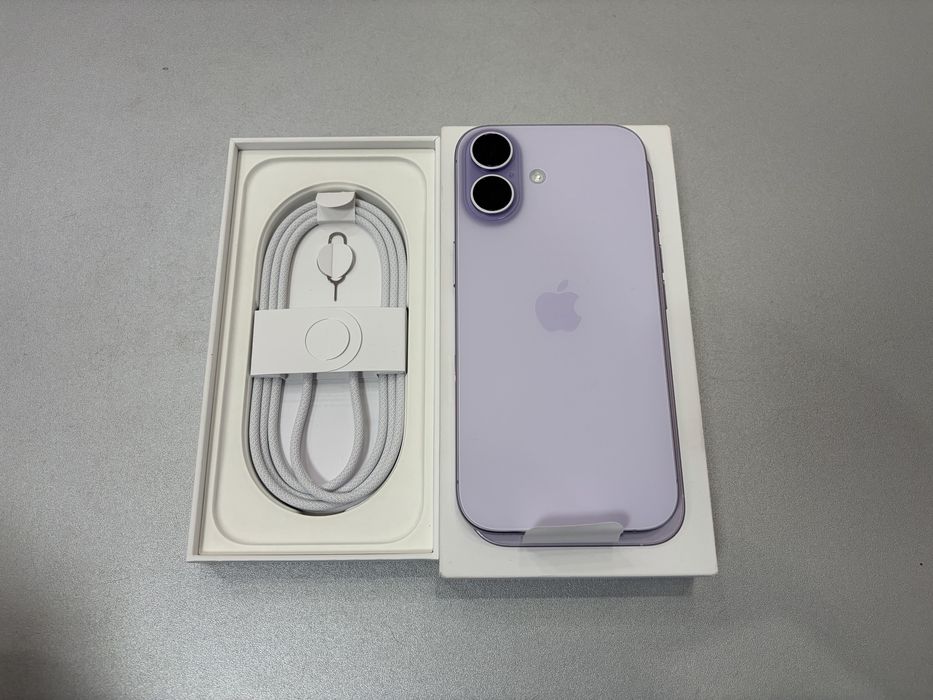 Iphone 17, 256 gb, Lavender, nou la cutie