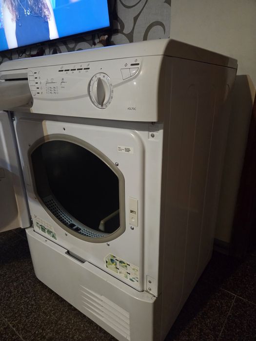 Сушилня Ariston 7кг