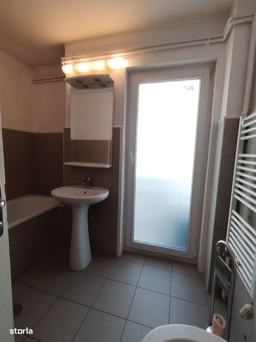 Piata Romana  4 camere stardal