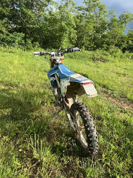 Cross  250 (nu yamaha, ktm, husqvarna, suzuki)