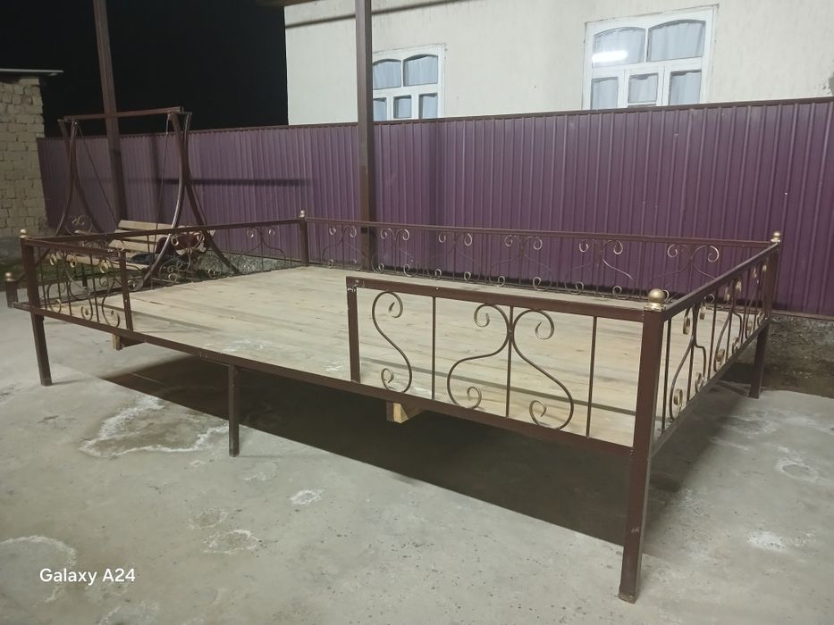 Кеңседегі колготки мен өкшелі аяқ киімдегі порно