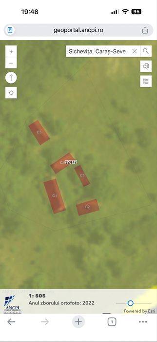 Vând salaș in comuna Sichevita