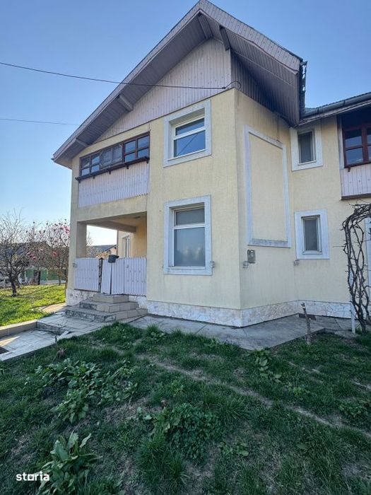 Vila premium Tautii de Sus, 250 mp, teren 14 ari, tenis & panorama