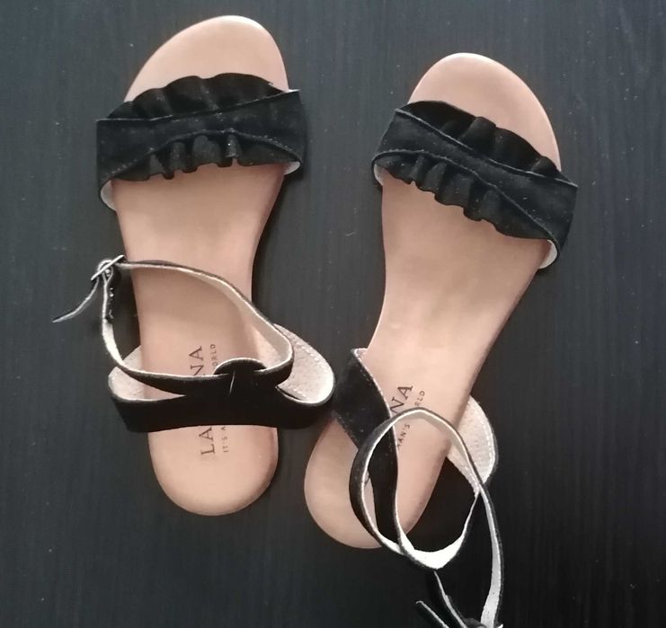 Кожени сандали Lascana