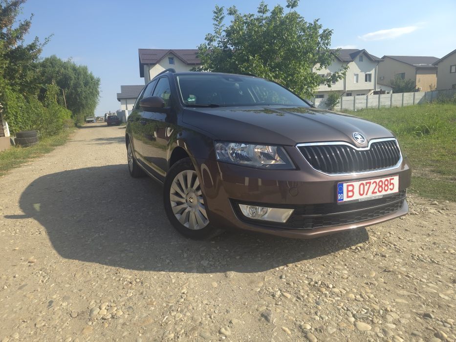 Škoda Octavia Combi 1.6 TDI 110 CP | 2016 | 190.300 km | Navi | Scaune încălzite | Garanție