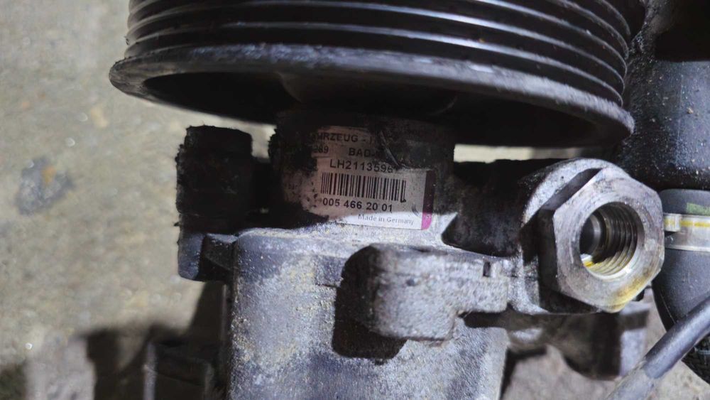 pompa servo Mercedes A0054662001 S class W221 S500 CLS500 E500 W219