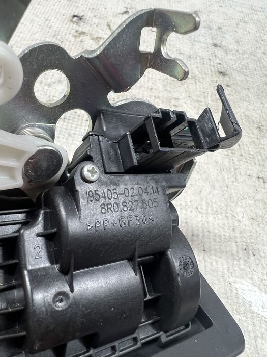 broasca hayon audi a3 8v hatchback 2015