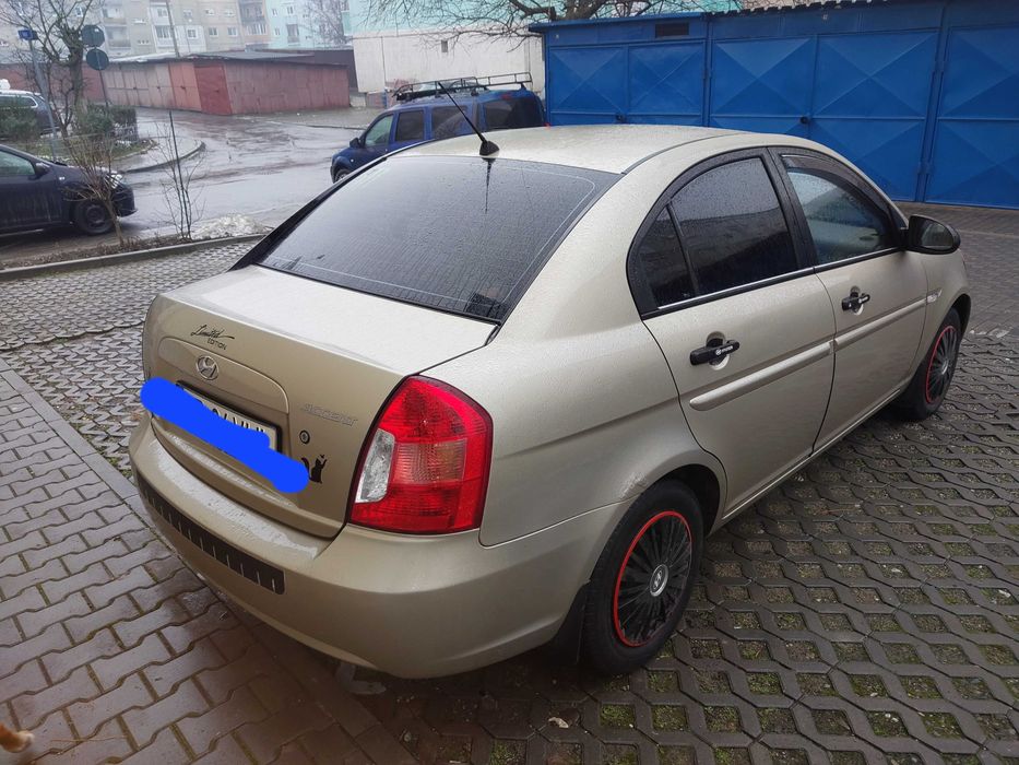 VAND Hyundai Accent