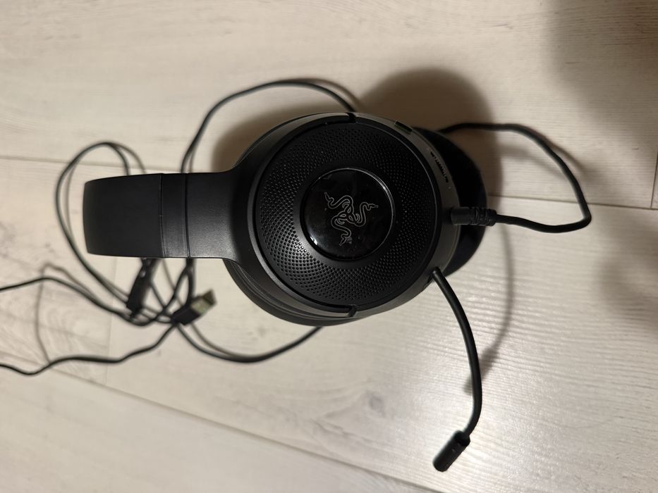 Casti gaming Razer Kraken V3 X stare perfecta
