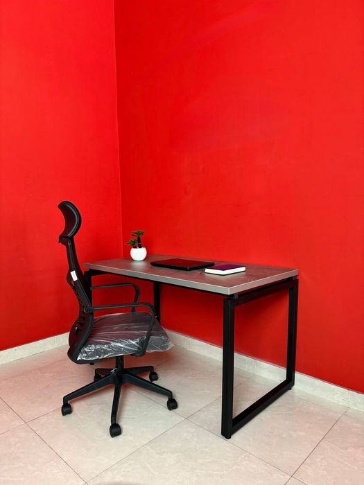 Loft stol, parta ofis uchun hamma mebellar