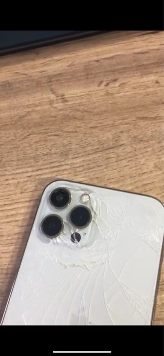 Продам айфон 12про макс 128гб