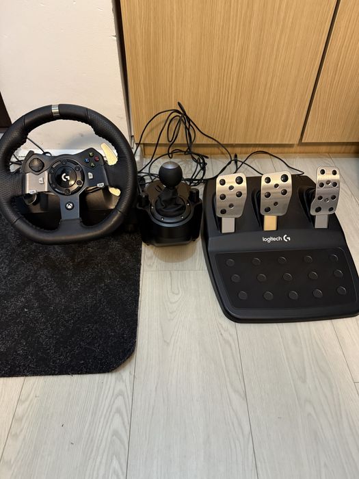 Vand volan logitech G920