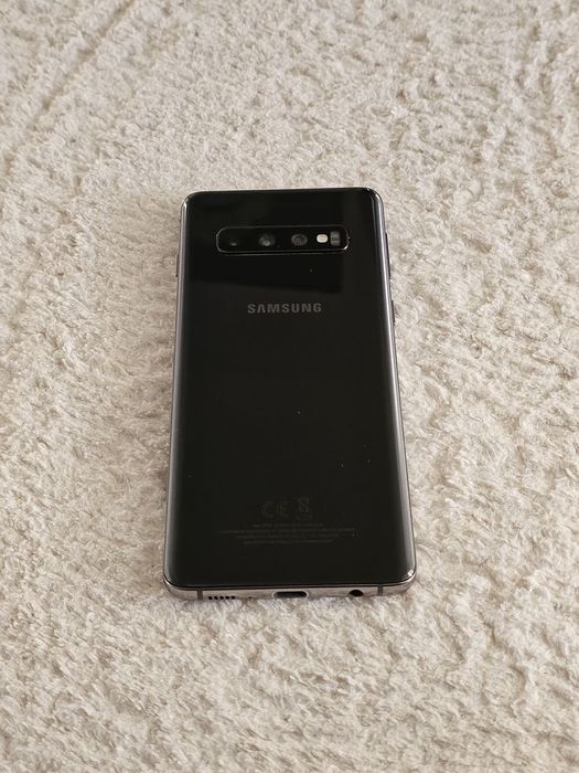 Продается Samsung S10