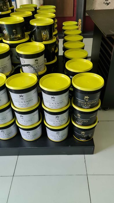 Отточенто маркази- 12 турдаги Отточенто бор.