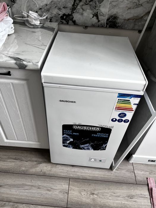 Продам морозильную камеру