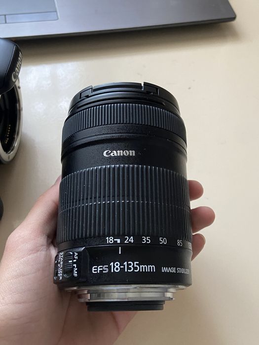 canon eos 600D 18-135mm обьектив