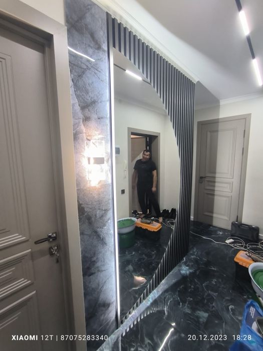 Зеркало айна с подставко.