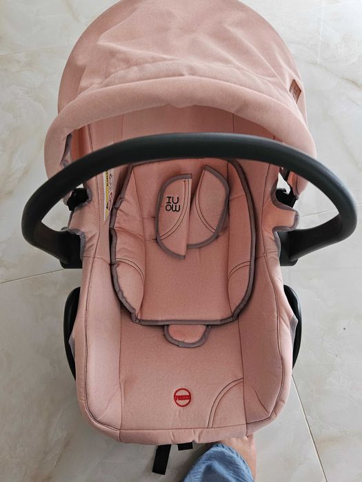 Бебечко кошче за кола