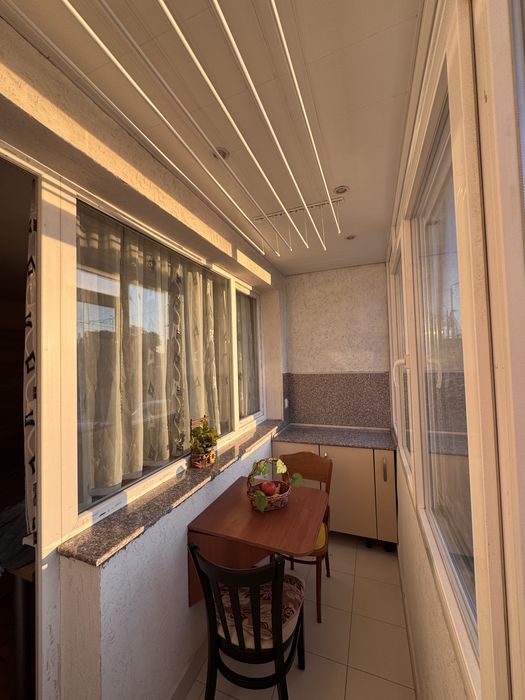 Дава се под наем Двустаен апартамент в Варна, Център - 70 кв.м за 612 € - Снимка #13