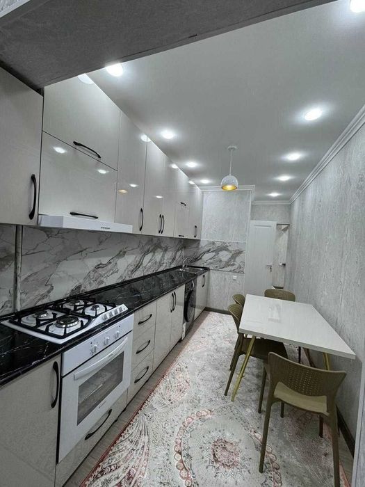 Oybek metrosi yaqinida 3 xonali kvartira ijaraga beriladi maklersizi