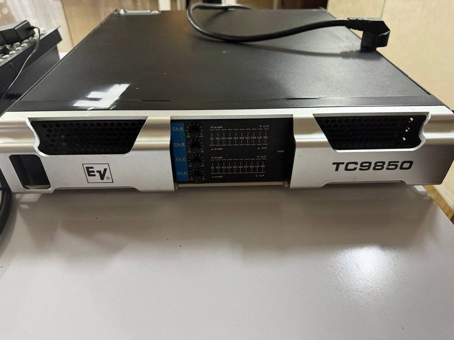 Сотилади  срочно