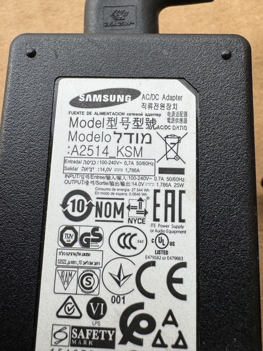Оригинално зарядно монитор Samsung 14V 1.786A 25W , зарядно Samsung