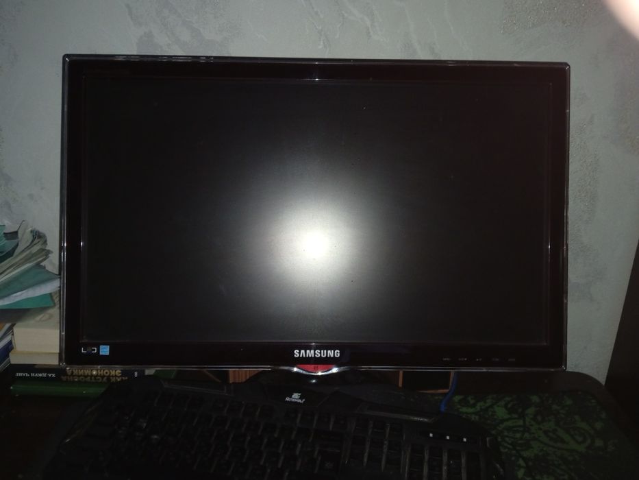 Продам монитор SyncMaster SA550