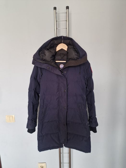 Страхотно дамско зимно яке парка CANADA GOOSE размер S / XS