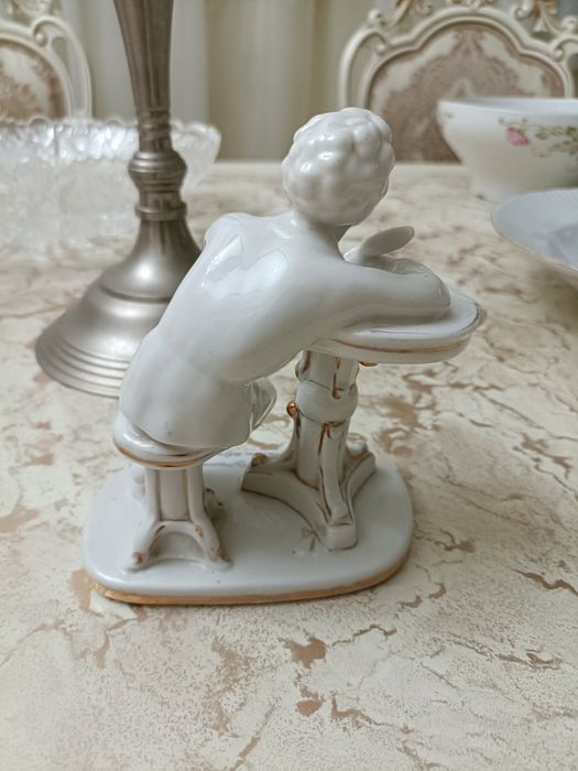 Продам статуэтка