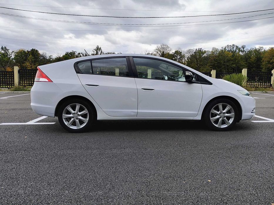 Honda Insight ZE2 1.3 Hybrid 01 benzina + electric euro 5 2010