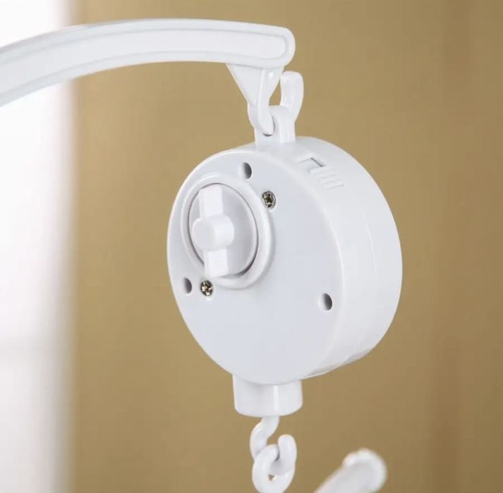 Электромобиль на кроватку