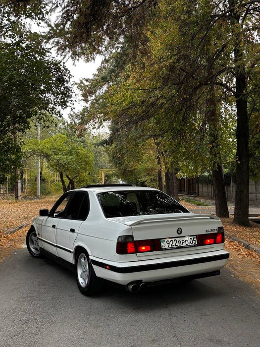 Продам БМВ е34 м