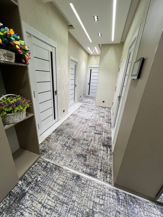 Уй ўзимники.  3 хонали уй ижарага берилади. 73 кв/м. 9/5/3