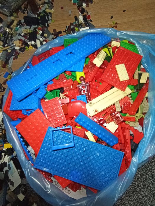 13 килограм лего