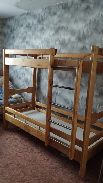 Кровать двухъярусная