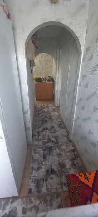 Продам квартиру  3